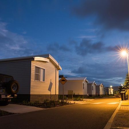 Nrma Stockton Beach Holiday Park Hotel Cameră foto