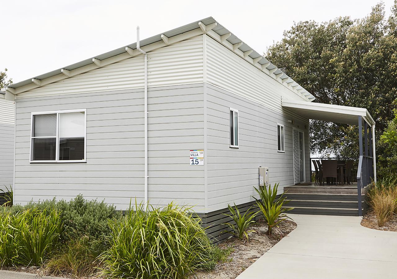 Nrma Stockton Beach Holiday Park Hotel Exterior foto